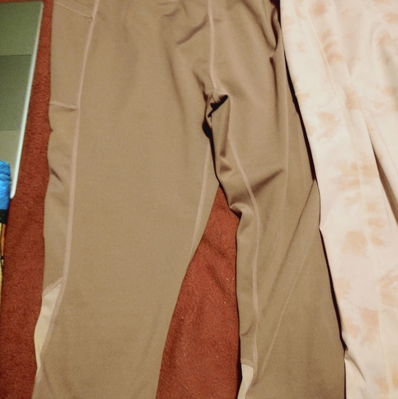 Plus size leggings - Picture 3 of 7